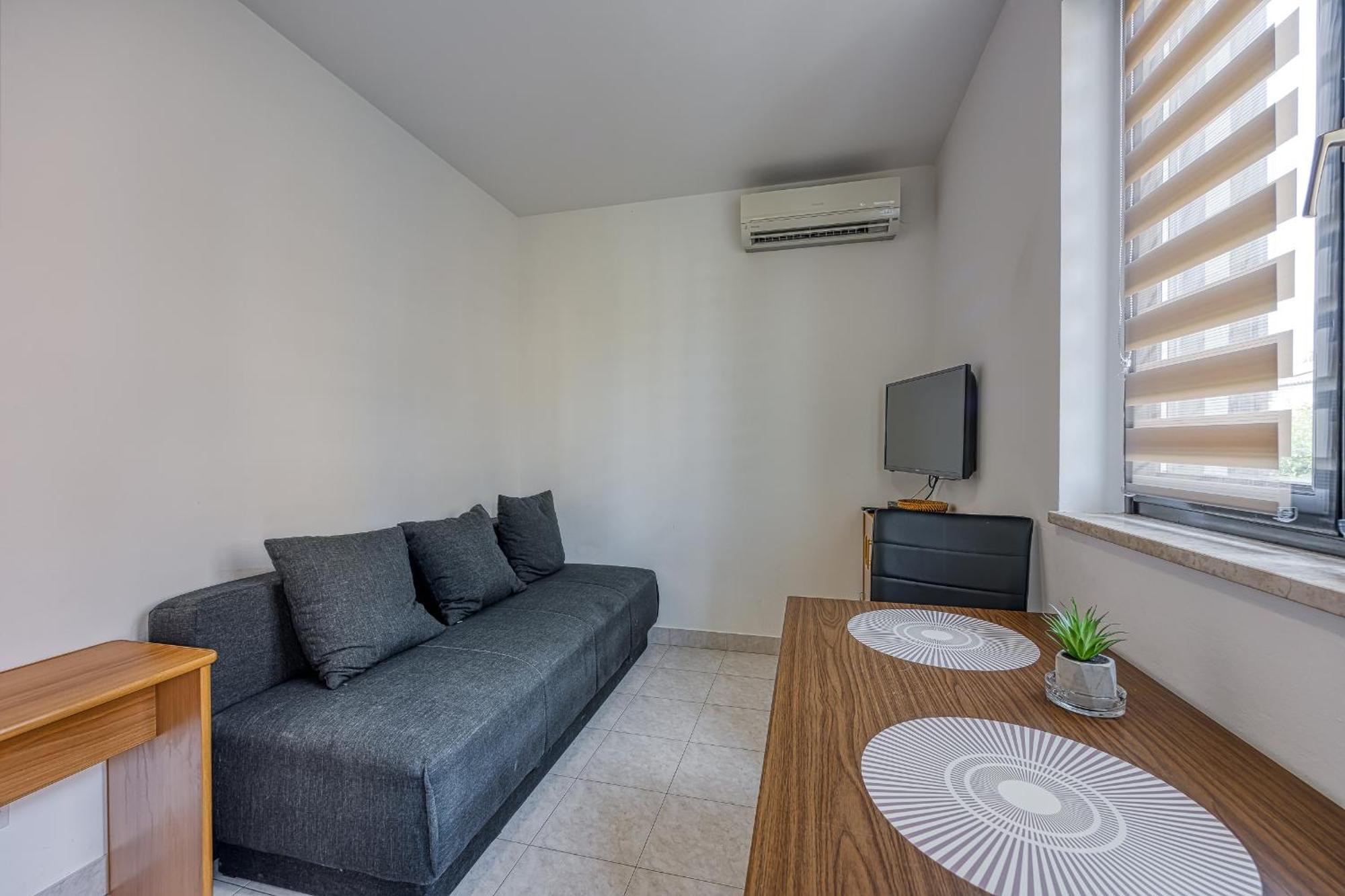 Punta B Hotell Poreč Eksteriør bilde